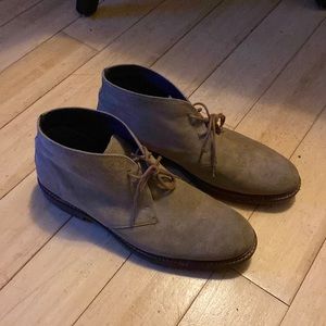 Suede boots